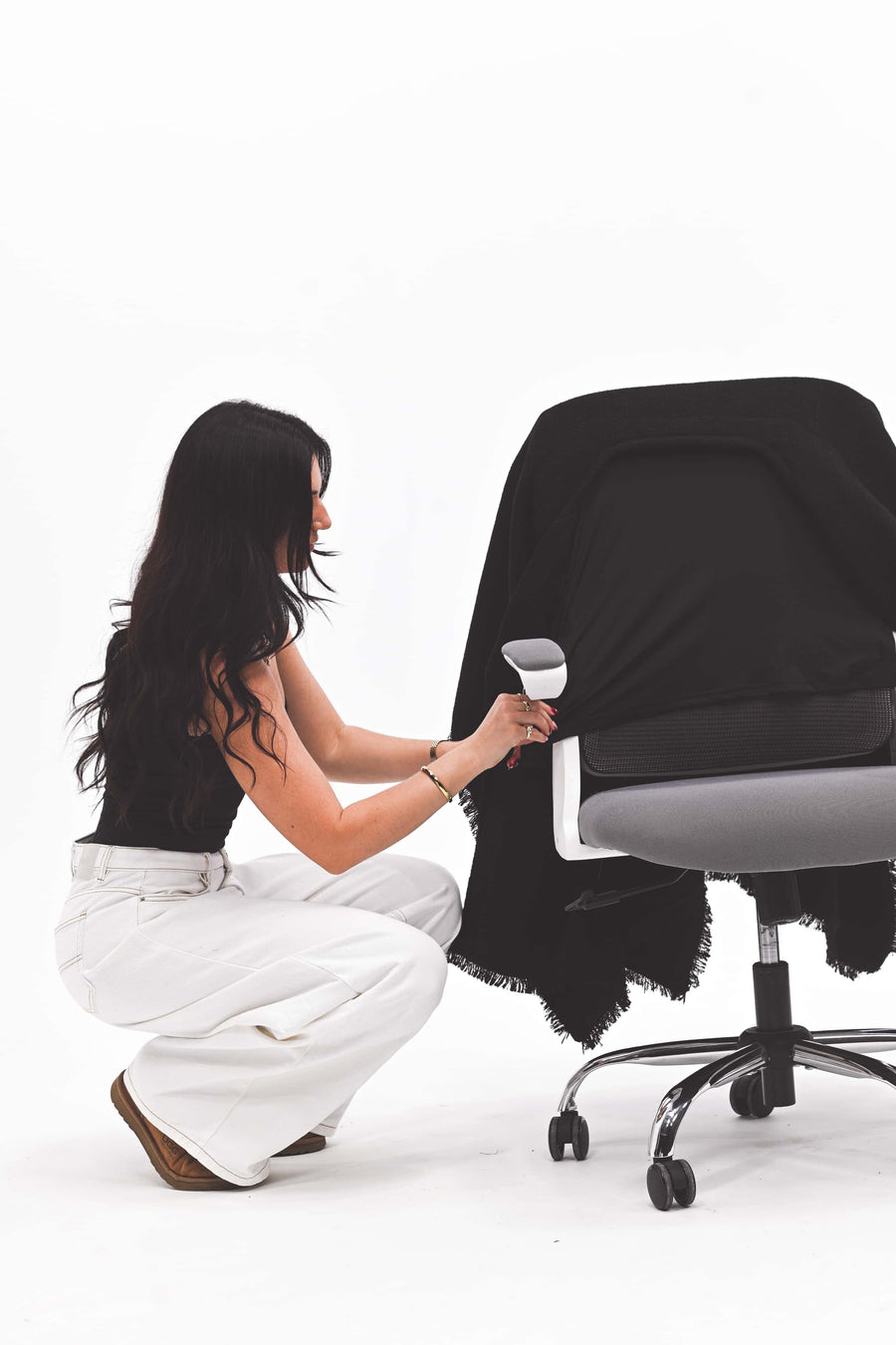 Button onto the armrests